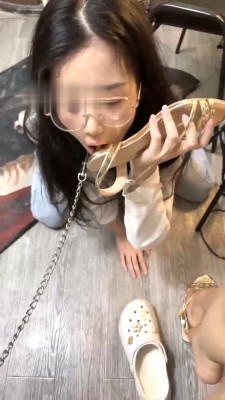 图片[3]_【橙宝】诱导闺蜜做够-舔鞋跟/恋腿/舔脚趾/竖中指鄙视/镜前羞辱 bf29230_HD绳艺资源