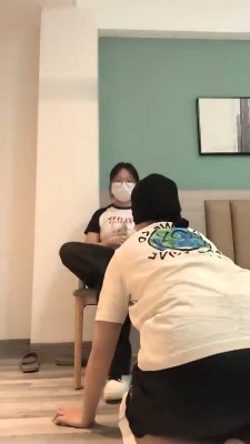 【元宵】原味鞋袜羞辱/绳艺技巧踩踏/夹乳 bf29246_HD绳艺资源