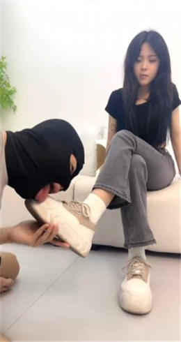 图片[7]_【狗哥】裸足插嘴/吃白袜/运动鞋全体重踩/气味羞辱/提档 bf29221_HD绳艺资源