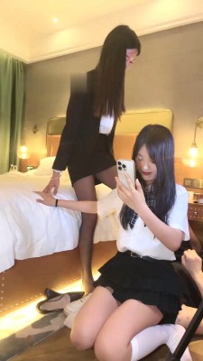 图片[9]_【天津柔柔】双S-黑丝/白丝踩踏/坐脸/闻鞋子【完整版】 bf29187_HD绳艺资源