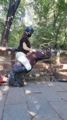 图片[7]_【魔鬼天使】风景区骑马爬坡挑战极限【完整版】 bf29170_HD绳艺资源