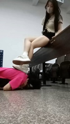 图片[6]_【小可可】教室调闺蜜-鞋踩狗爪/骑马舔小白鞋/吃白袜 bf29178_HD绳艺资源