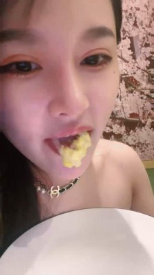 图片[2]_【琪琪大人】日料店恋足伺候/喂食 bf29186_HD绳艺资源