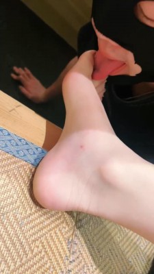 图片[6]_【琪琪大人】日料店恋足伺候/喂食 bf29186_HD绳艺资源