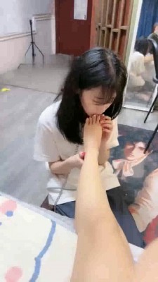 图片[5]_【橙宝】05年女高重度虐/舔脚耳光 bf29169_HD绳艺资源