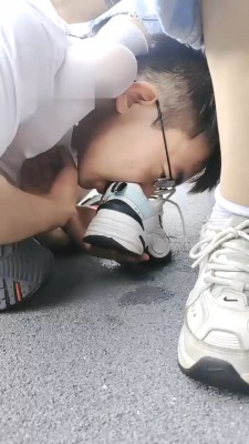 图片[7]_【欣欣】户外阳台舔鞋/咀嚼白袜/气味羞辱/裸足碾压踩 bf29166_HD绳艺资源