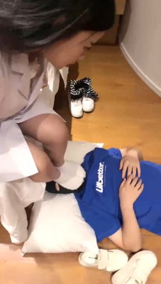 图片[7]_【伊诺】护士小姐姐玩病人-小白鞋白袜-踩踏坐脸窒息 bf29416_HD绳艺资源