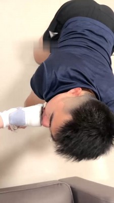 【桃酥】高难度挑战提档/抽耳光/口水spa/舔脚深喉/全体重踩踏 bf29432_HD绳艺资源