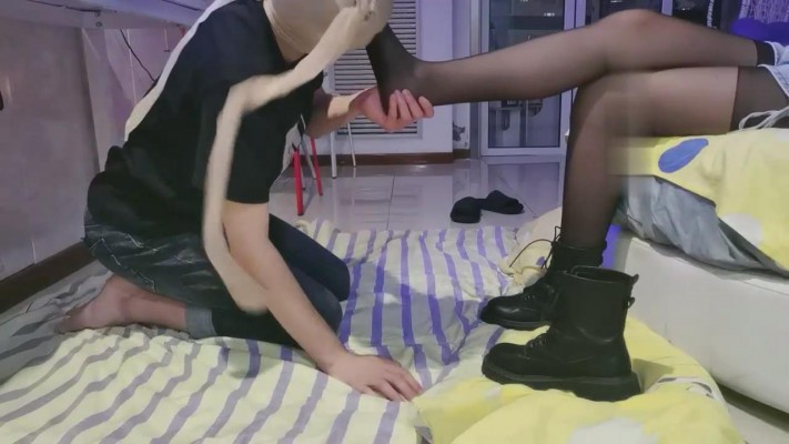 图片[2]_【酒酿丸子】短靴黑丝舔脚/全体重踩踏/插嘴 bf29313_HD绳艺资源