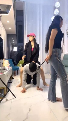 图片[5]_【阿昆】双S白袜玩狗-骑马转胯遛狗/耳光舔脚闻袜 bf29406_HD绳艺资源