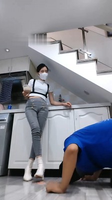 【多多】短靴踩踏喂食/碾压狗头/原味肉丝辱 bf29366_HD绳艺资源