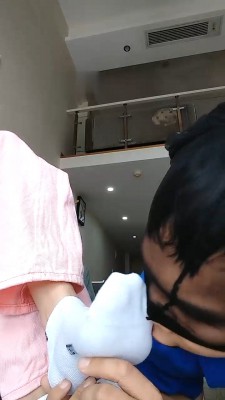 图片[5]_【多多】脚下的快乐-转胯.运动鞋全体重踩踏/掐肉/棉袜捂脸 bf29341_HD绳艺资源