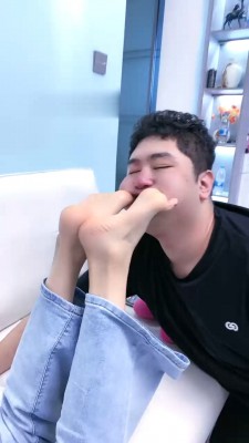 图片[15]_【麋鹿银儿】运动鞋白袜全体重踩踏/插嘴/伺候洗脚/脚窒息 bf29291_HD绳艺资源