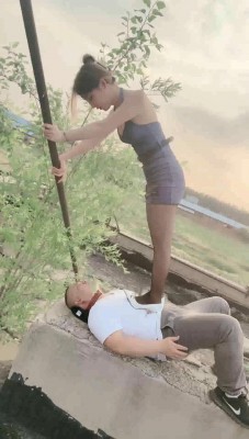 图片[6]_【领主老大】废弃铁道调偶遇路人/高跟全体重踩/骑马训练/咬胳膊 bf29474_HD绳艺资源