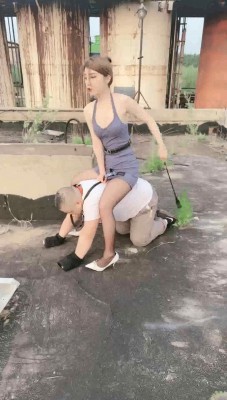 图片[9]_【领主老大】废弃铁道调偶遇路人/高跟全体重踩/骑马训练/咬胳膊 bf29474_HD绳艺资源