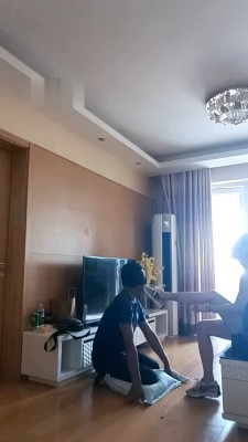 【方野】晨跑后运动鞋踩狗/狗链栓狗/舔地板脏水 bf29508_HD绳艺资源