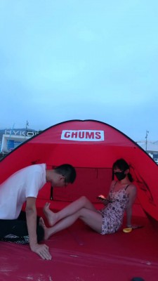 图片[2]_【高难度挑战美学】户外沙滩调-踩脸/喂沙子/遛狗/清理玉足 bf29502_HD绳艺资源