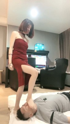 图片[3]_【智恩】电竞酒店-三人修女妹妹哥哥反被调-踩踏滴蜡耳光-喂口水 bf29442_HD绳艺资源