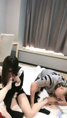 图片[11]_【智恩】电竞酒店-三人修女妹妹哥哥反被调-踩踏滴蜡耳光-喂口水 bf29442_HD绳艺资源