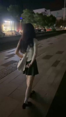 图片[4]_【艺术训练视频】【橙宝】母畜首次-户外踢踹-黑丝深喉插吐_HD绳艺资源