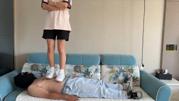 图片[5]_【00后小彤】晨练回家在毯子身上放松 YC-230714-5_HD绳艺资源