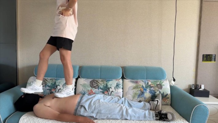 图片[6]_【00后小彤】晨练回家在毯子身上放松 YC-230714-5_HD绳艺资源