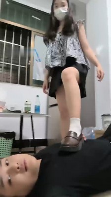 图片[6]_【小樱桃】学生主-皮鞋白袜踩/骑脖舔脚舔白袜【双视角版】_HD绳艺资源