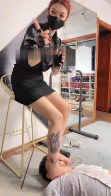 图片[6]_【冰诺S】高跟网袜全体重踩踏/sp训练/腿绞【下】_HD绳艺资源