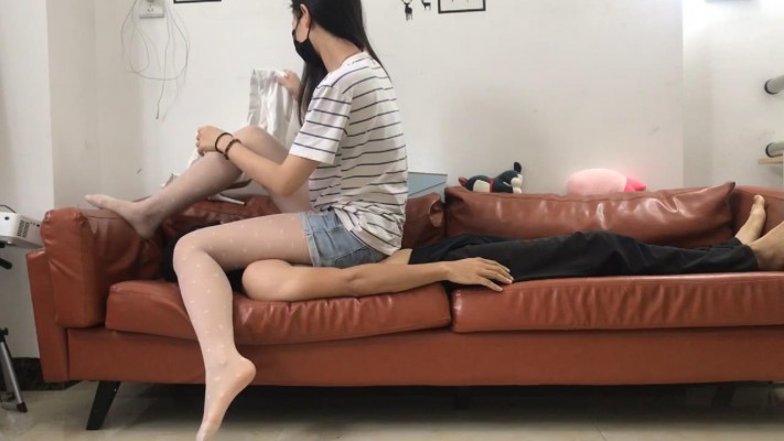 图片[3]_邻家风小鱼姐姐白丝高跟靴子全体重踩绳艺学员虐待上集_HD绳艺资源