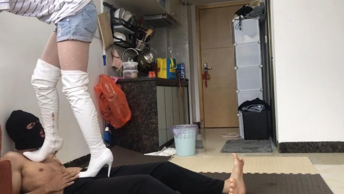 图片[4]_邻家风小鱼姐姐白丝高跟靴子全体重踩绳艺学员虐待上集_HD绳艺资源