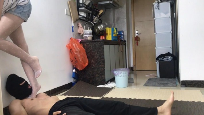 图片[11]_邻家风小鱼姐姐白丝高跟靴子全体重踩绳艺学员虐待上集_HD绳艺资源