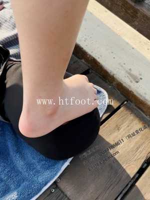 图片[5]_【第5风格】00后公园户外艺术训练全体重踩脚喂水_HD绳艺资源