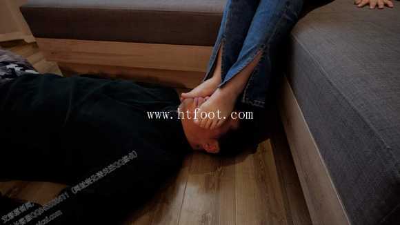 图片[4]_【第5风格】把公司大姐大的脚给伺候好，升职加薪_HD绳艺资源