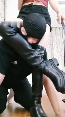 图片[4]_【菀七大小姐】2双过膝皮靴玩废狗/骑马sp/踩头/钻胯 B2224_HD绳艺资源