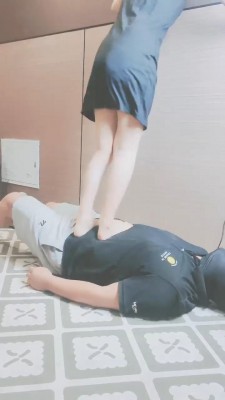 图片[8]_【萌宝儿】重度高跟全体重踩/骑马叼鞋脚/插嘴 B2232_HD绳艺资源