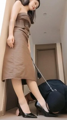 图片[5]_【松紫】相亲对象开发成狗-钻胯/踢裆/虐乳/插嘴_HD绳艺资源