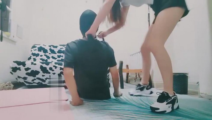 图片[2]_【萤火大人】白棉袜踩踏捂脸/深喉/腿绞掐脖窒息_HD绳艺资源