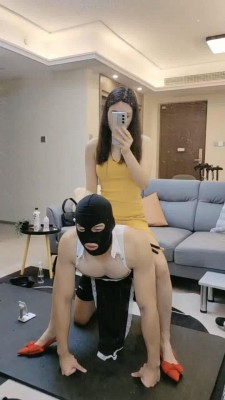 图片[4]_【松紫】偷穿继母衣服被发现挑战-高跟踩/舔鞋底/虐乳_HD绳艺资源