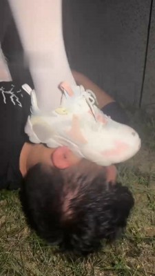 图片[6]_【素人星探】户外172女神骑马/踩脖子/遛狗/闻脚_HD绳艺资源