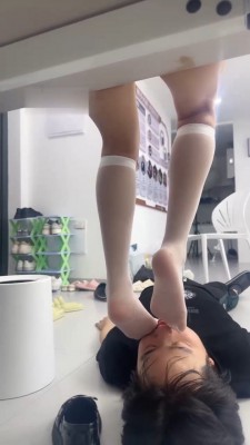 图片[7]_【狗哥】术术S退圈最后一调-皮鞋白丝闻舔羞辱【完整版】_HD绳艺资源