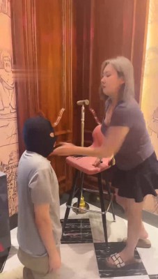 图片[8]_【阿宁】KTV-骑马窒息违规/踩踏50下【完整版】_HD绳艺资源