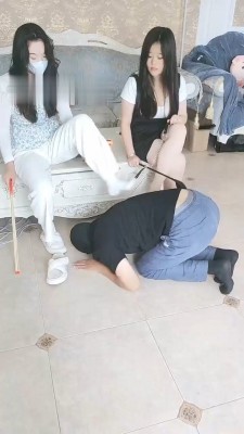 图片[2]_【夏夏呀】双S-藤条抽/骑马/白袜肉丝脚踩【双视角版】 bf31384_HD绳艺资源