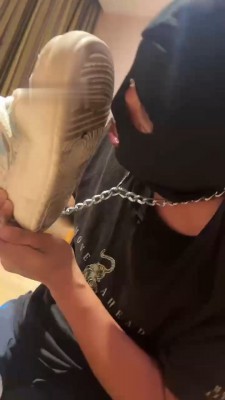 图片[5]_【雯雯】细棒打手心/舔脏鞋底/超臭白袜辱/内裤套头_HD绳艺资源