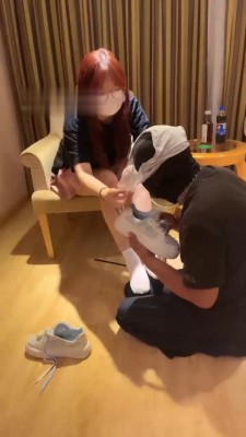 图片[11]_【雯雯】细棒打手心/舔脏鞋底/超臭白袜辱/内裤套头_HD绳艺资源