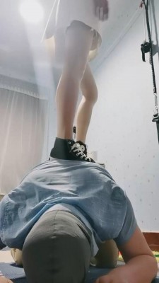 图片[8]_【软糖】高帮帆布鞋-筷子踩手/吊绑虐/踩踏喂食_HD绳艺资源