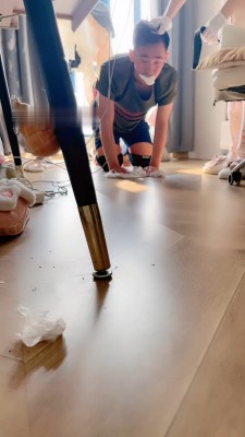 【汉娜】奖励家务奴虐待调_HD绳艺资源