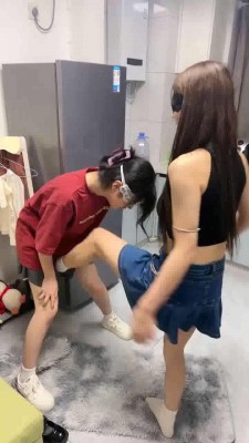 图片[4]_【橙宝】双母畜进行时- 互相踢裆/坐垫舔脚高跟插嘴/sp_HD绳艺资源