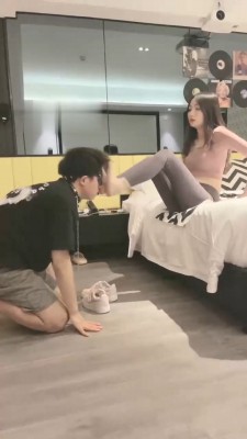 图片[11]_【尤物】开发闺蜜做S-训练骑马/耳光全体重踩_HD绳艺资源