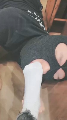 图片[4]_【姜果果】小白鞋原味白袜闻舔_HD绳艺资源