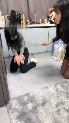 图片[3]_【橙宝】母畜-最美女神做狗-喝圣水/sp/互相虐打/转胯_HD绳艺资源